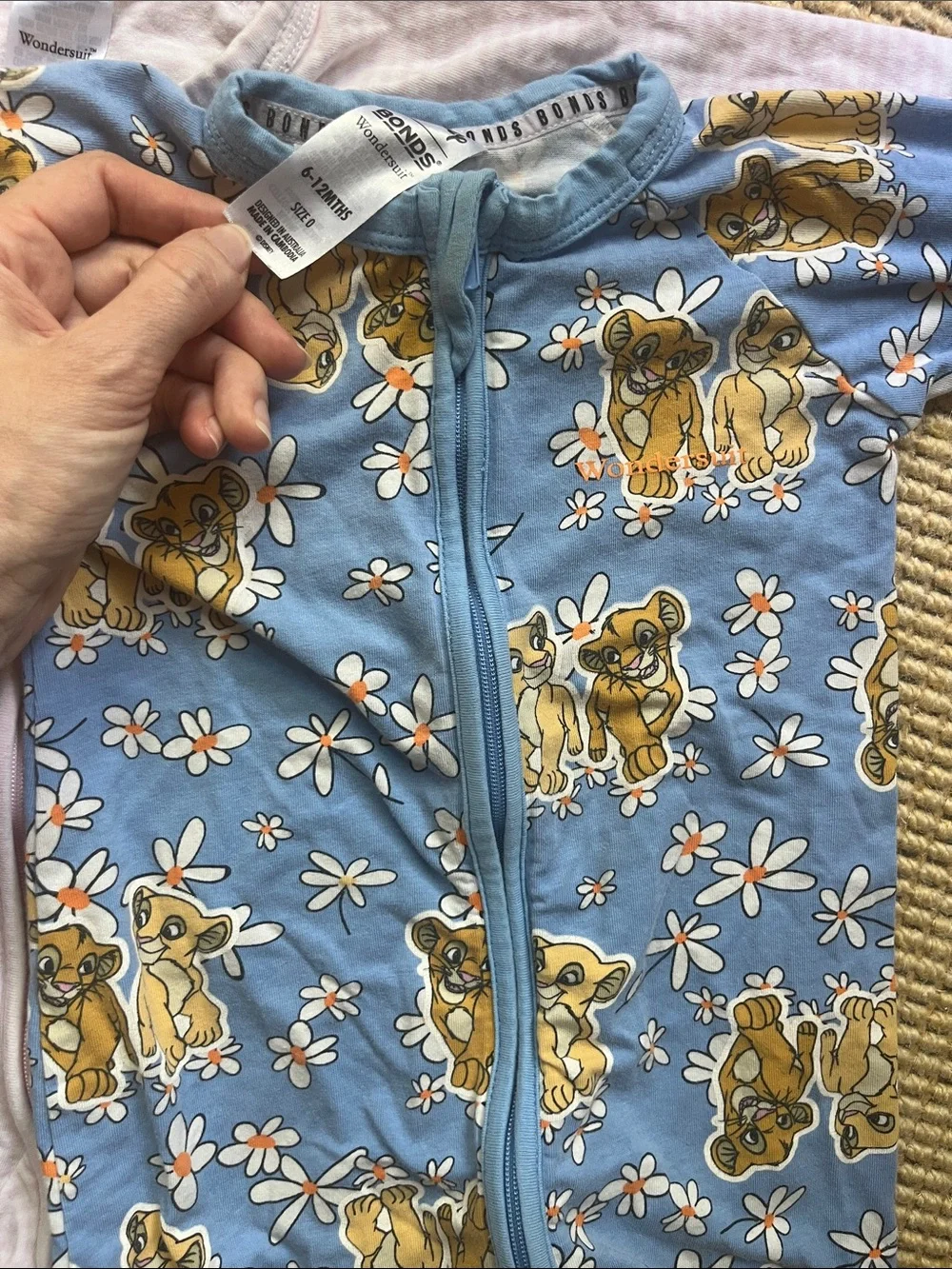Bonds Australia baby bundle  Wondersuit size 6-12 months